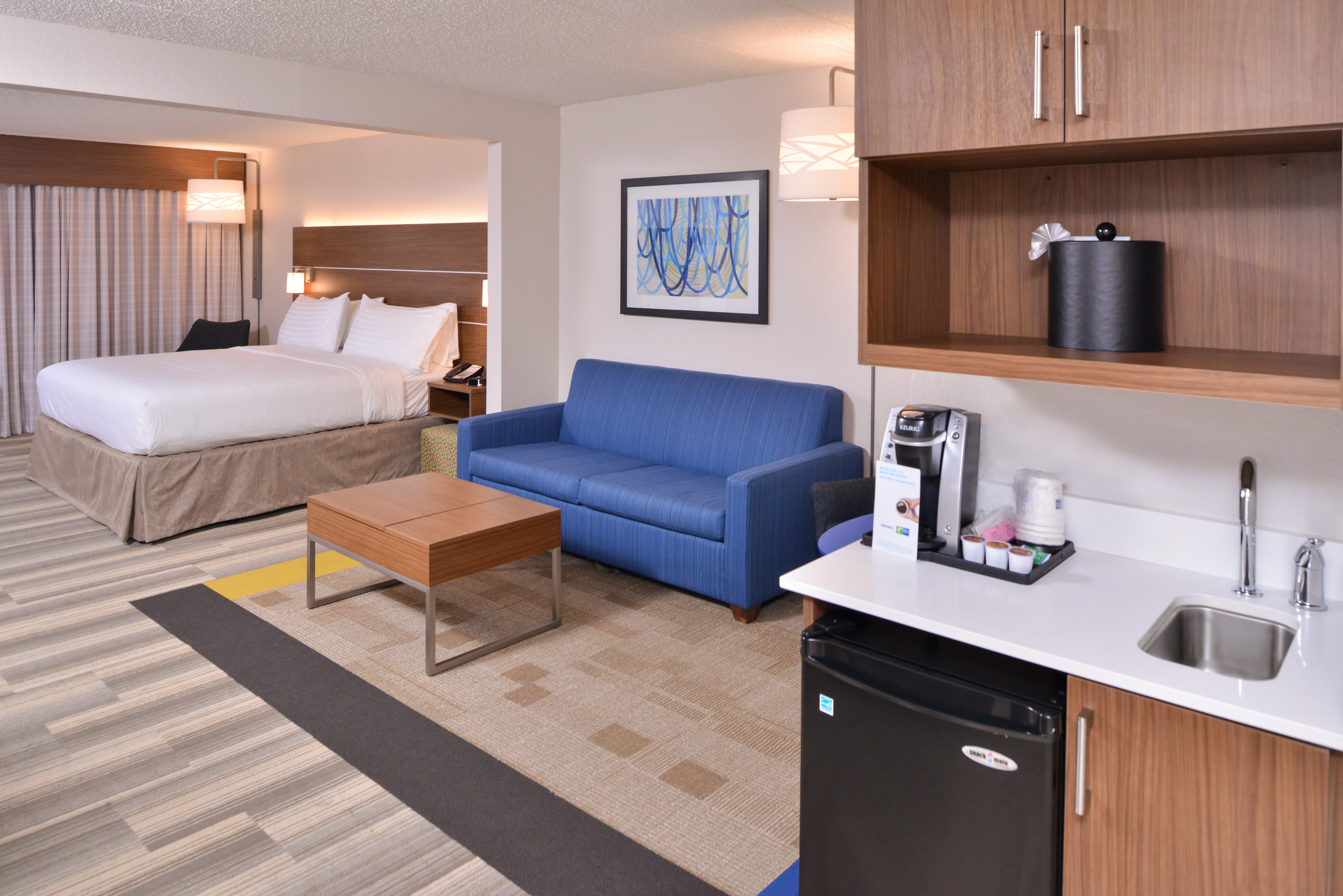 Express & Dtn-conv Ctr By Ihg Hotel Indianapolis